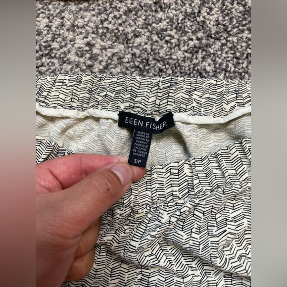 Eileen Fisher Tencel Rayon Wide Leg Pull on Crop Pants Sz S In Ecru Beige Black - Picture 3 of 7